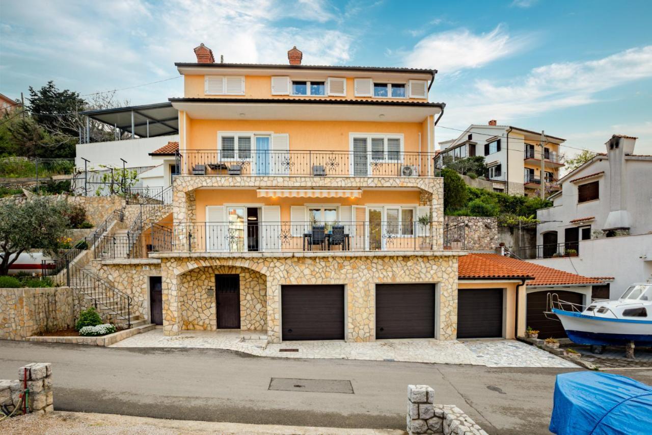 Apartman Marina Vrbnik Exterior photo